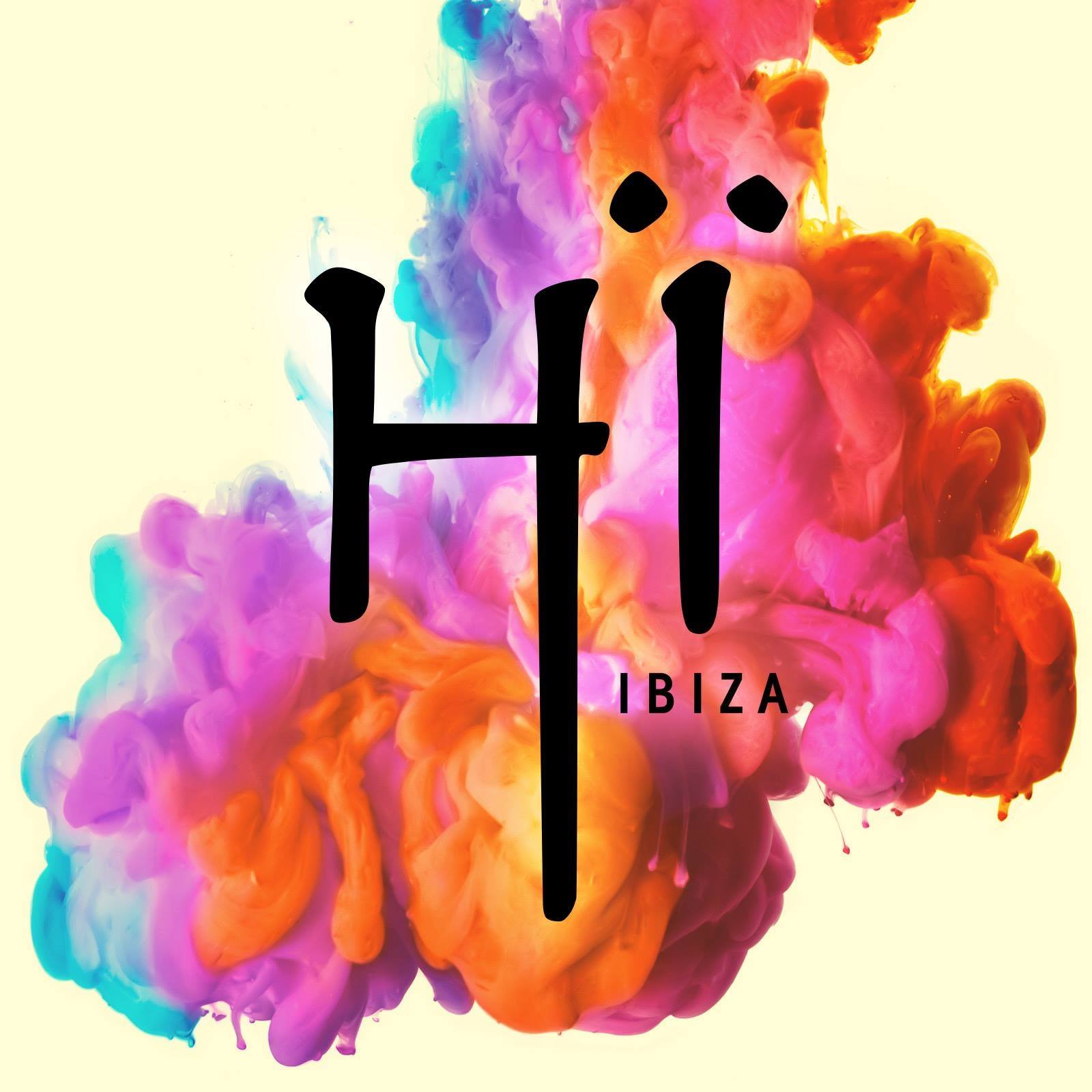 HÏ Sundays the opening party! by night